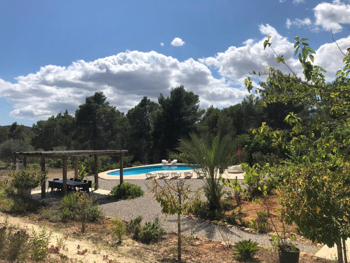 Villa Can Toni Miqueli Santa Gertrudis  Luaran gambar