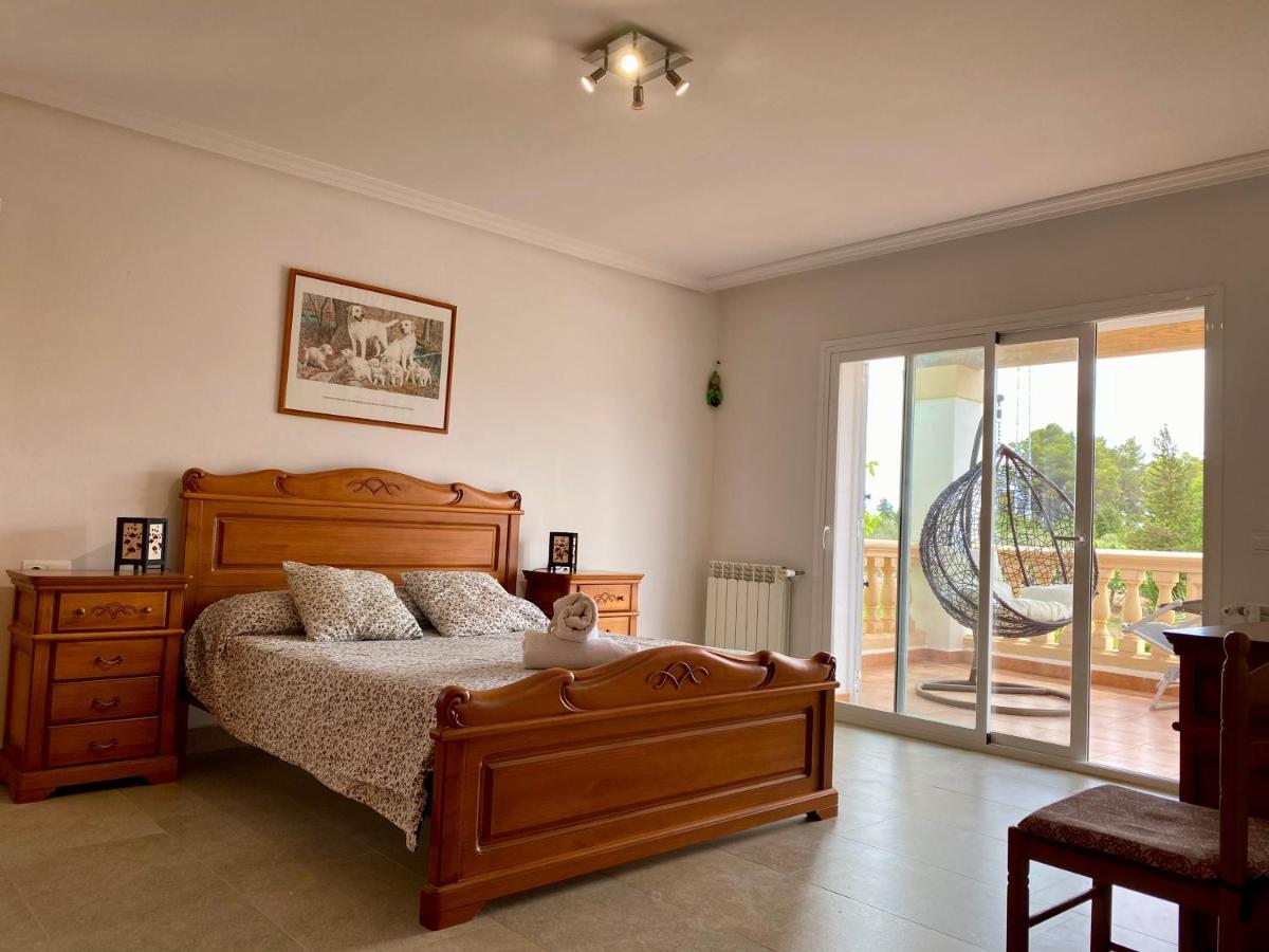 Villa Can Toni Miqueli Santa Gertrudis  Luaran gambar