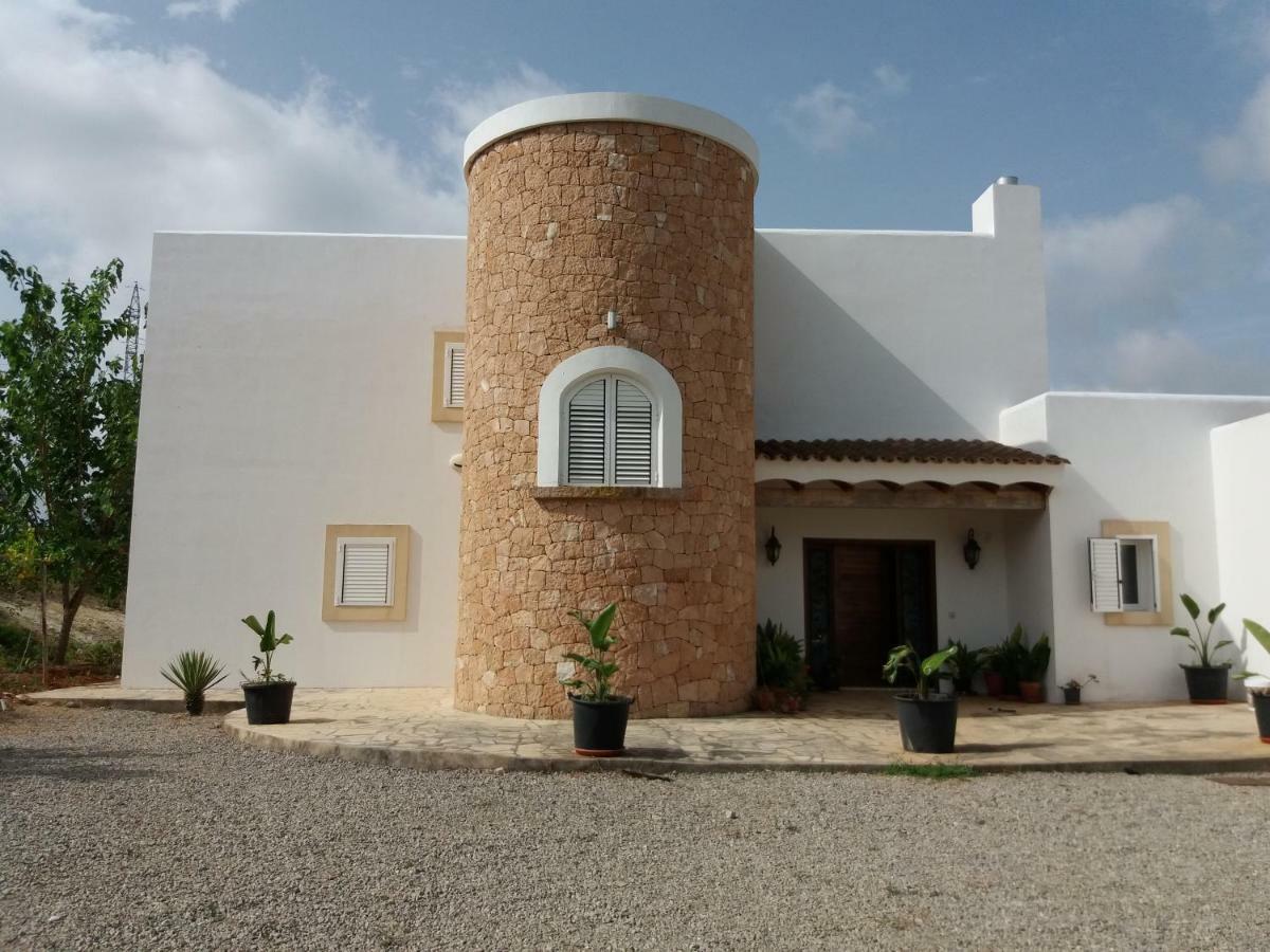 Villa Can Toni Miqueli Santa Gertrudis  Luaran gambar